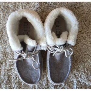 HEY DUDE  Women's Britt Gray Fur-lined Shoes Size 6 - VG Condition 😍